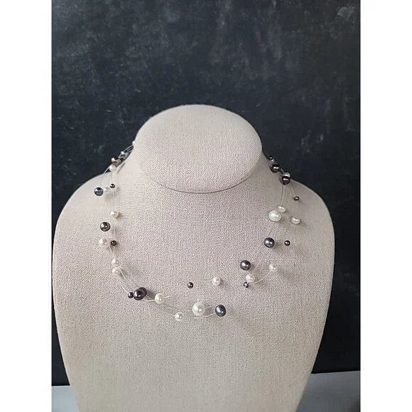 JCM 14KT Yellow Gold Clasp Three Strand Pearl Illusion Necklace Vintage - Picture 2 of 10